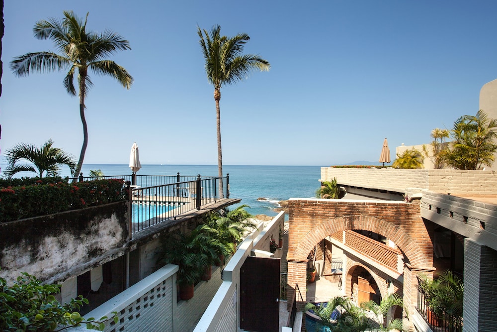 Quinta Maria Cortez Beach Hotel — photo 145