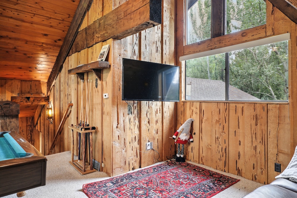 Big Bear Lake Cabin With Game Room 3 Bedroom Cabin