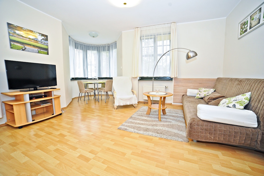 Grand Apartments