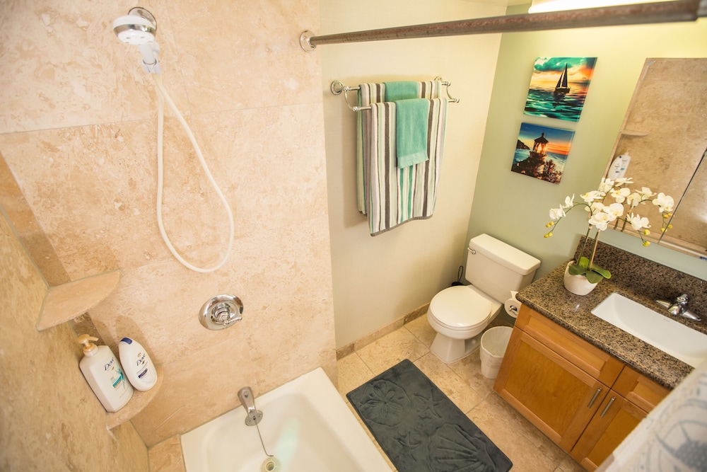 Tropical Studios at Marine Surf Waikiki