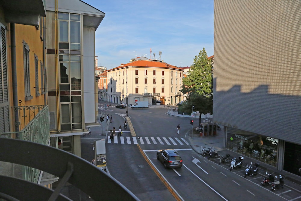 Photo 48