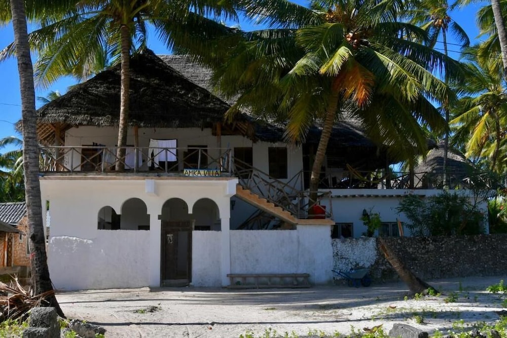 Amka Villa