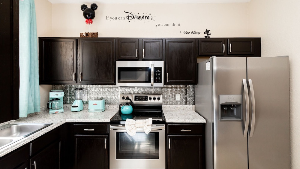 Dreamscape Villa at Regal Palms - Image 2