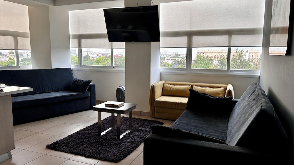 2 Bedrooms View Bellas Artes Centro
