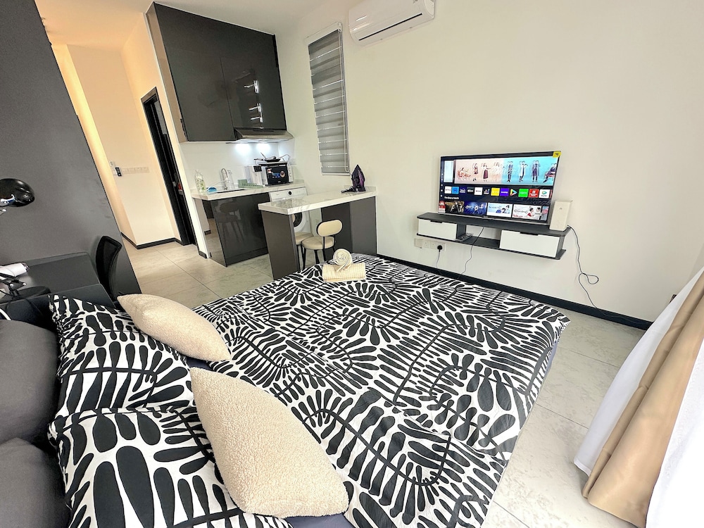 Neu Suites By Serenity Vacation Homes