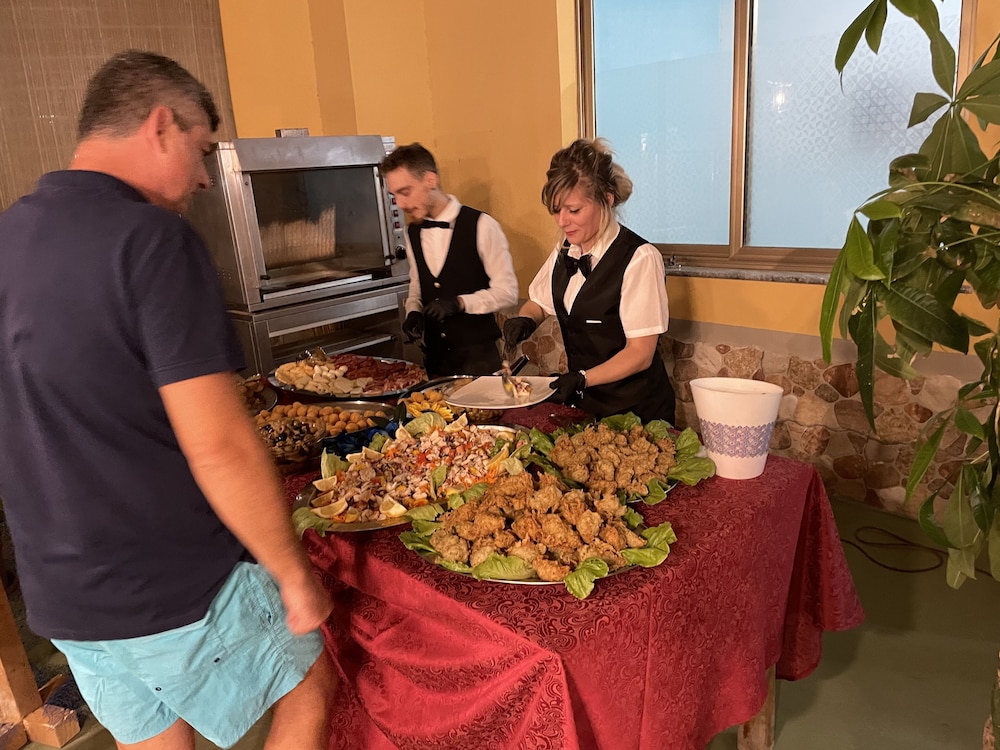 Villagio Camping La Scogliera