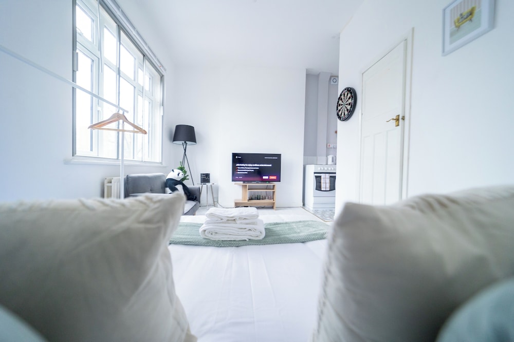 Solo Stay Contractor Pad Near New St Station