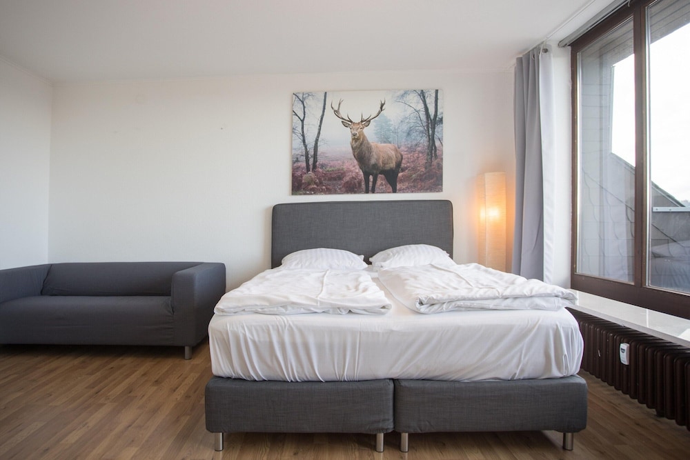 Apartment mit Balkon in Waldnhhe