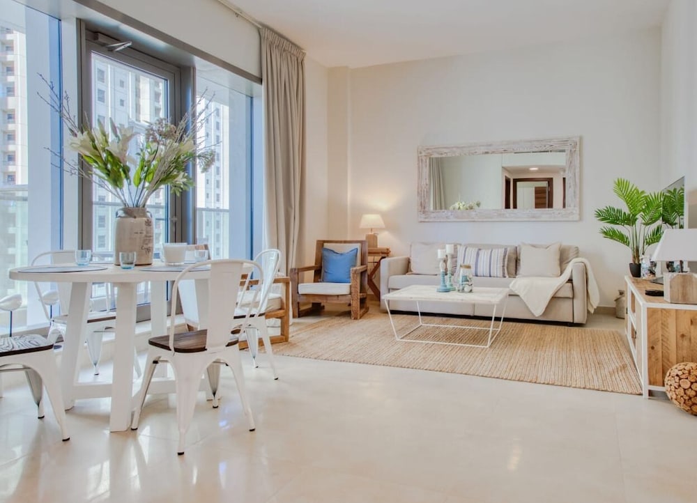 Spakle Building 2 Dubai Marina - Apartment 1007