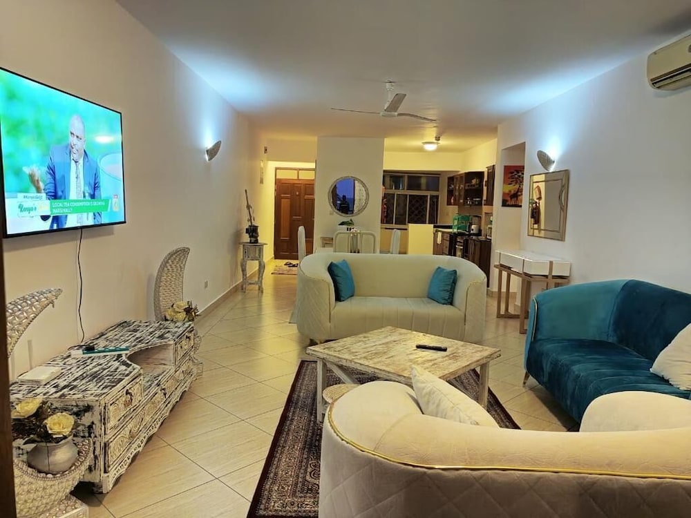 Lux Suites Lamera Beachfront Villas view 2