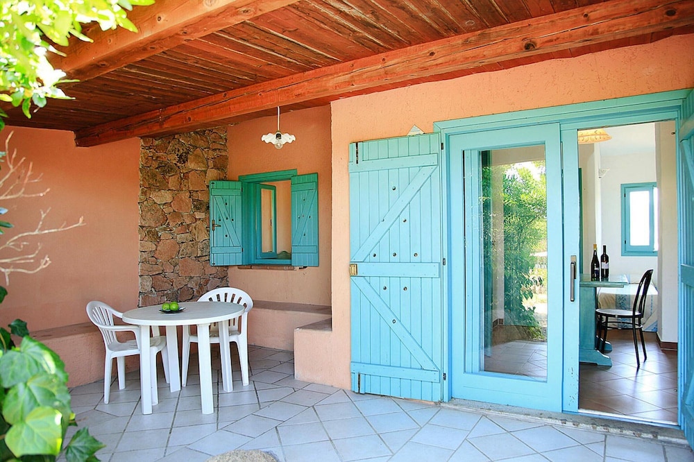 Apartment in Lu Nibareddu Residence, Loiri