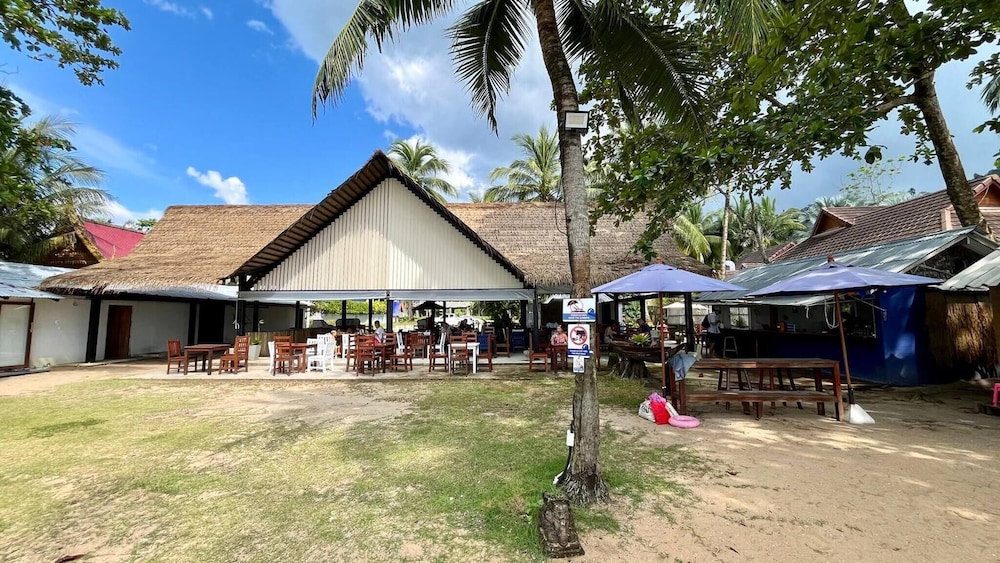 Khaolak Pool Villa With 3 Bedrooms