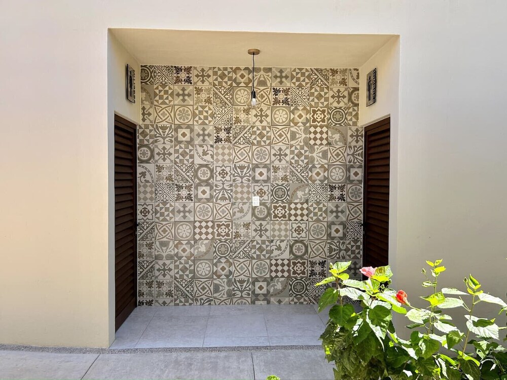 Oceanna Apartments