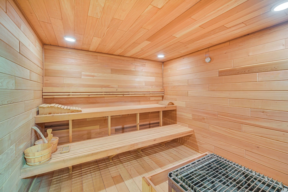 Lakefront Cabin w/ Sauna & Dock in Webster!
