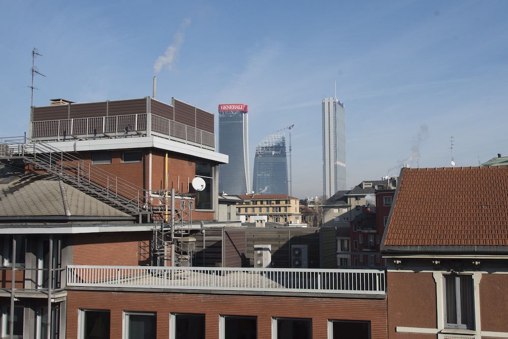 Stylish 1 Bedroom Flat in City Life District