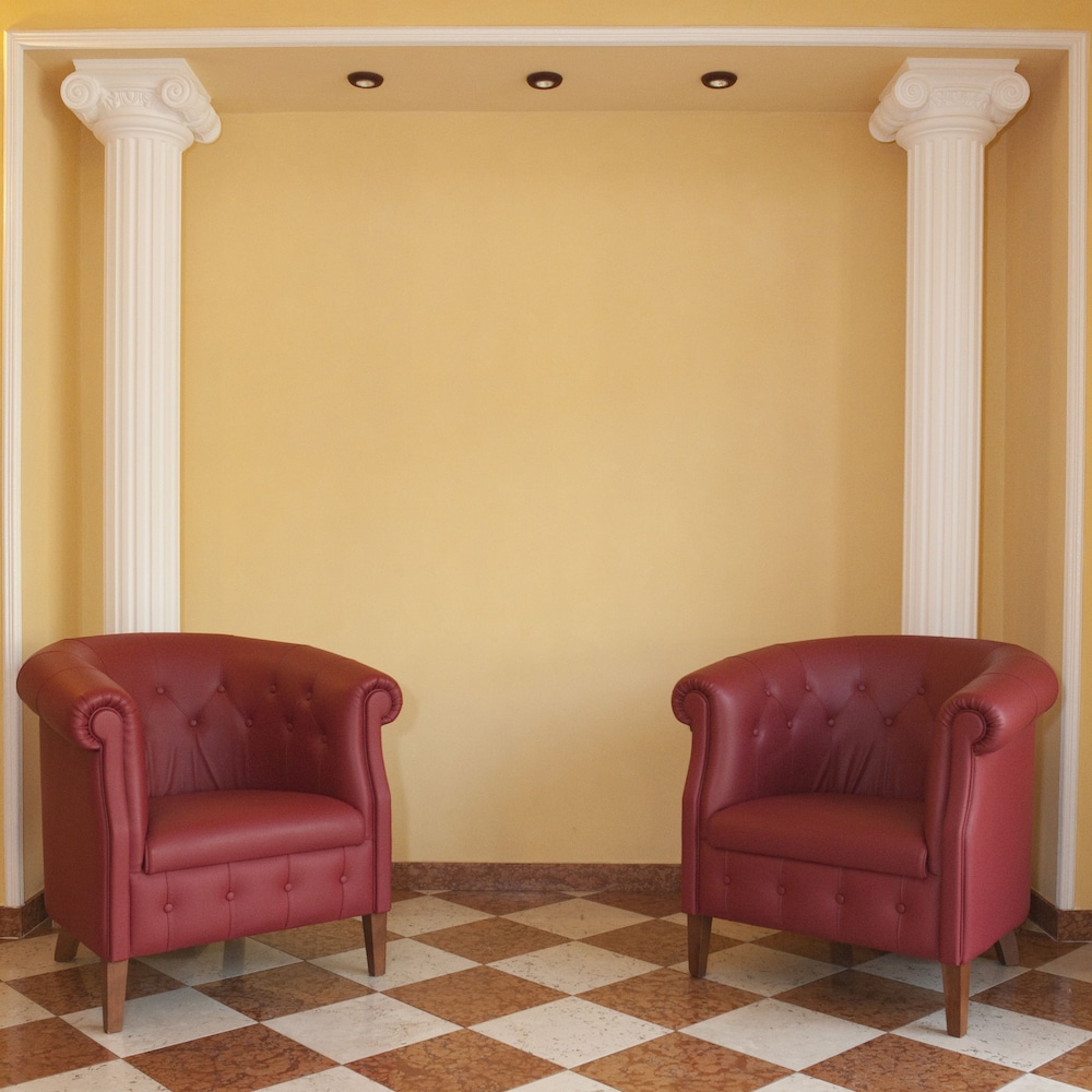 Hotel Tito Serranò
