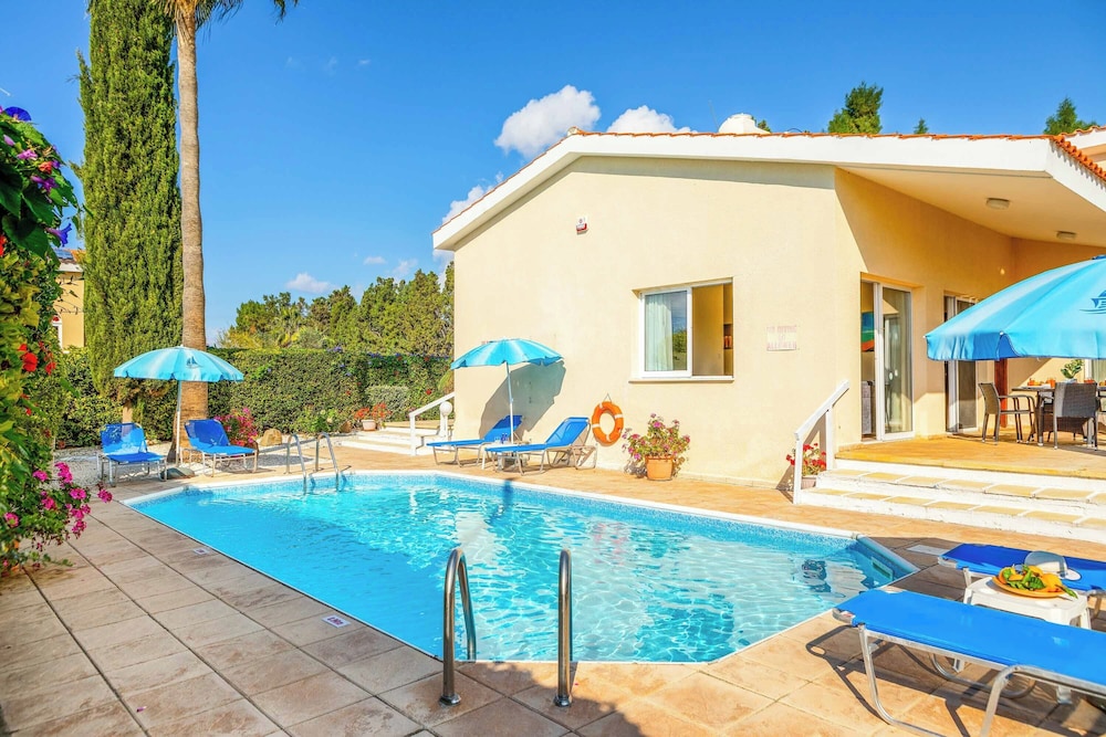 Villa Kefalonitis