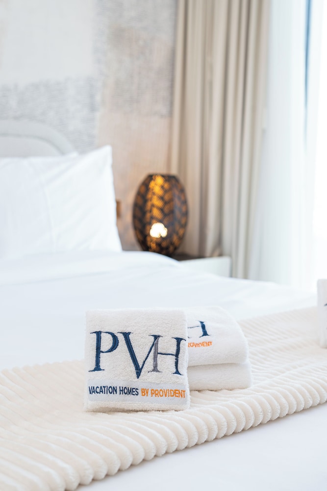 PVH - Elevated 1BR - Burj Royale