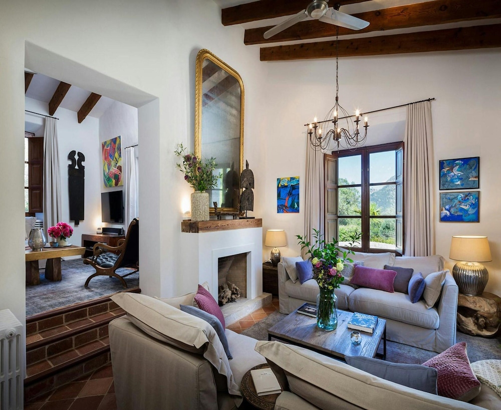 Traditional Villa With Private Pool