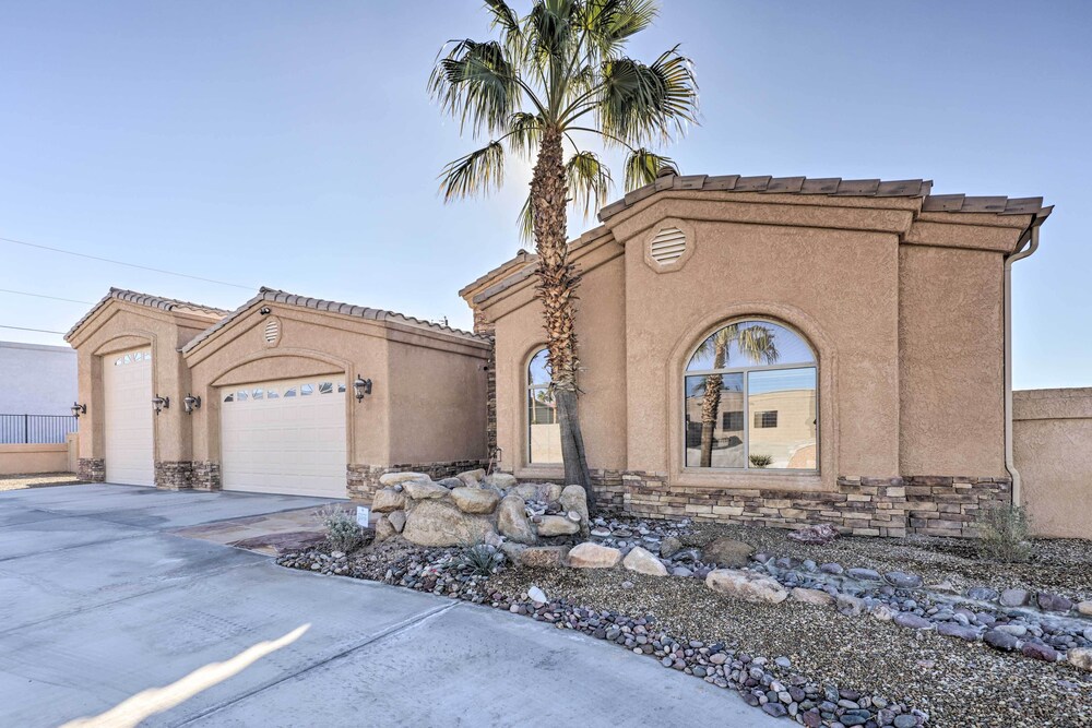 Convenient Lake Havasu City Gem w/ Pool + Views! view 4