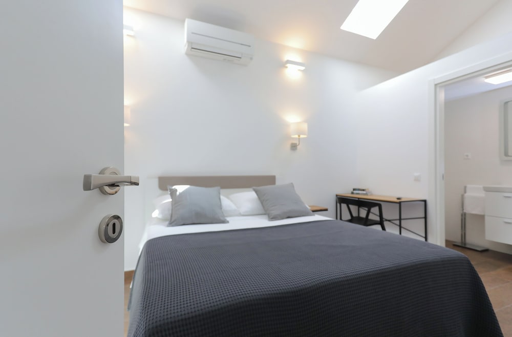 Apartment M&J