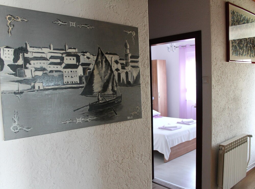 Serene Sea View Krk Apartment With Balcony