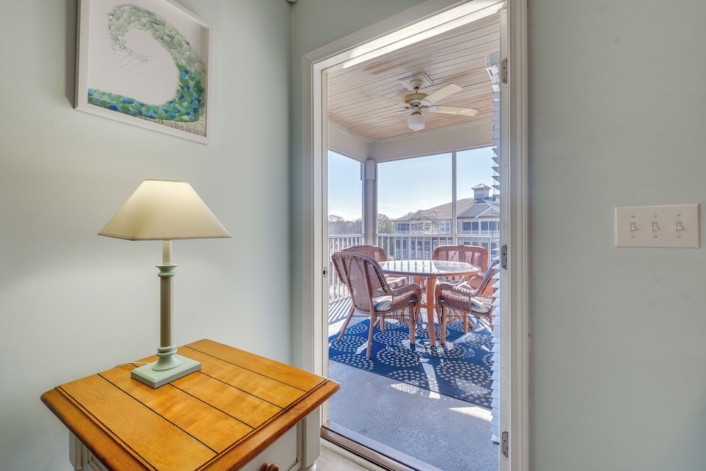 Walk to Crow Creek Golf Club: Condo w/ Pool!