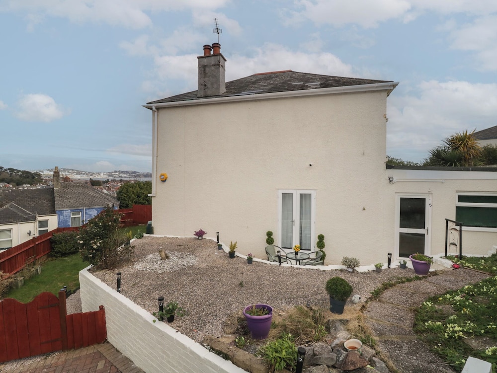 Hilltop Cottage