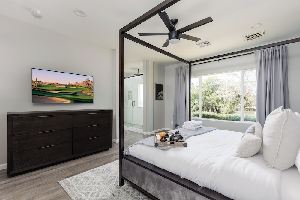 Sereno - Sparkling Pool - Near Scottsdale Quarter