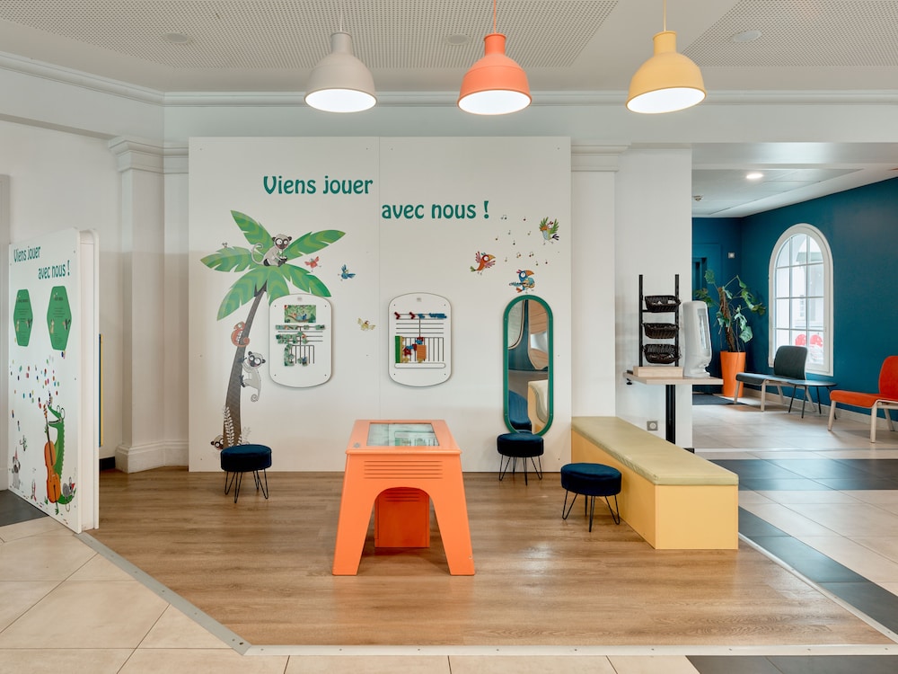 Magny-le-Hongre Vacations - BB Hotel pres de Disneyland Paris - Property Image 12