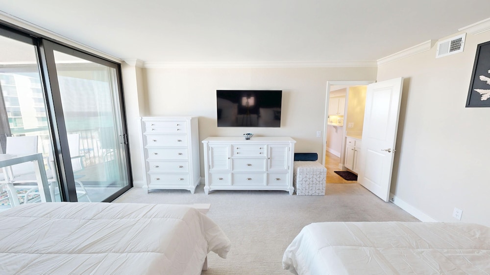 Mainsail 143 2 Bedroom Condo