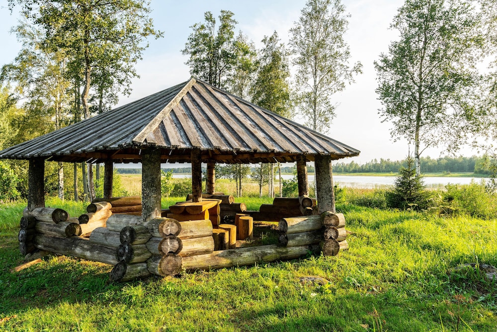 Cottage complex Ozerny Bereg