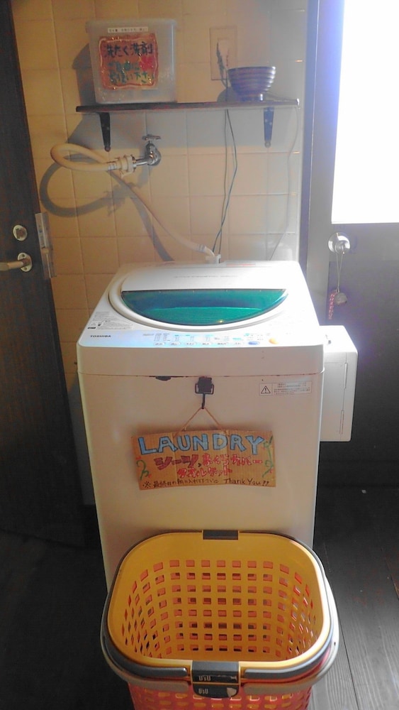 Hotel Hibiscus - Hostel