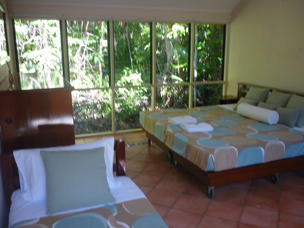Ferntree Rainforest Lodge view 4