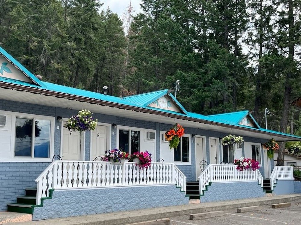 Celadon Lodge