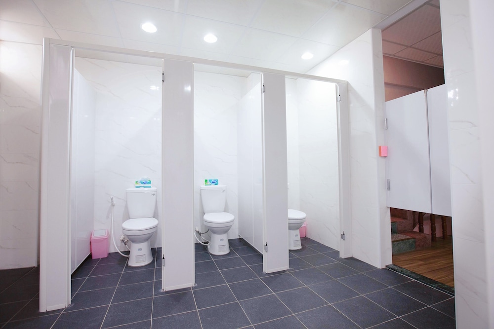 Chesdon Hostel
