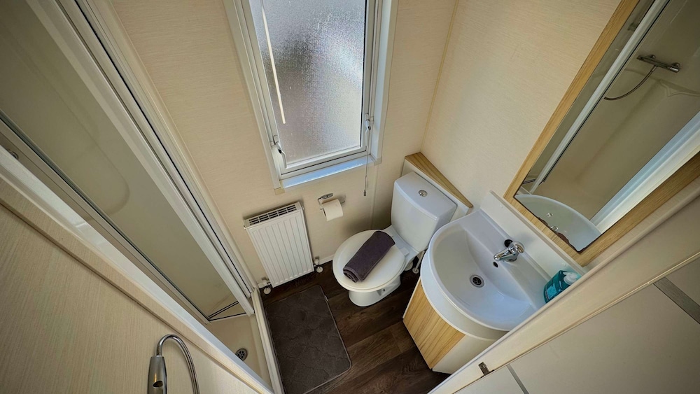 Marton Mere - 3 Bedroom Caravan