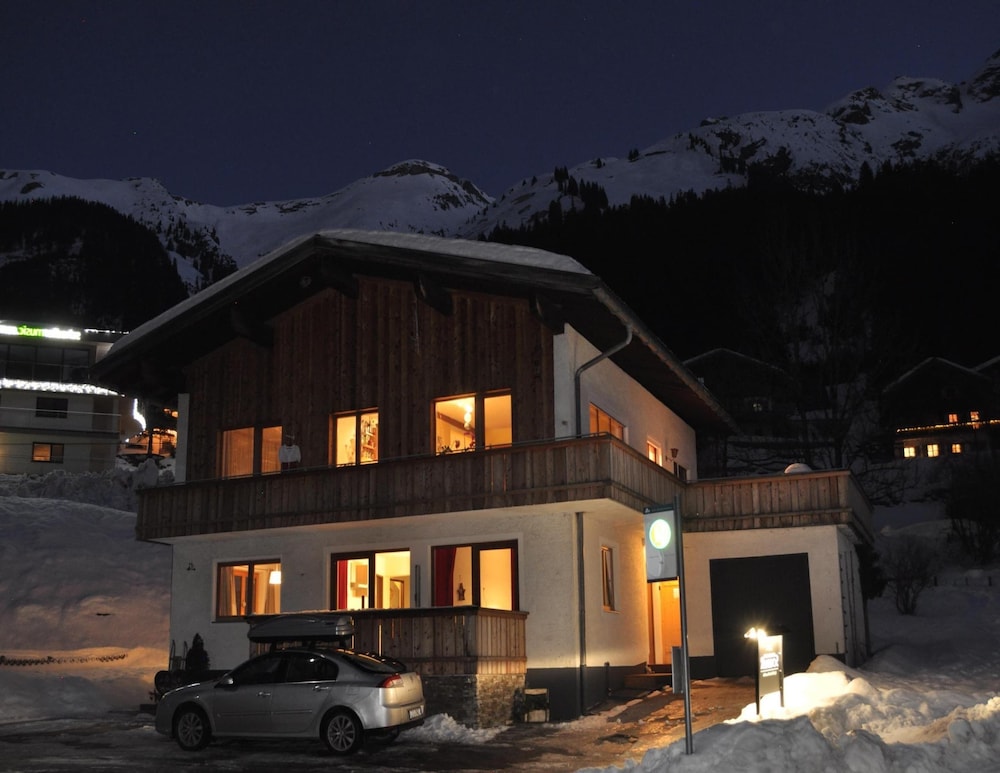 Chalet in Steeg Near Ski Slopes Lechtal