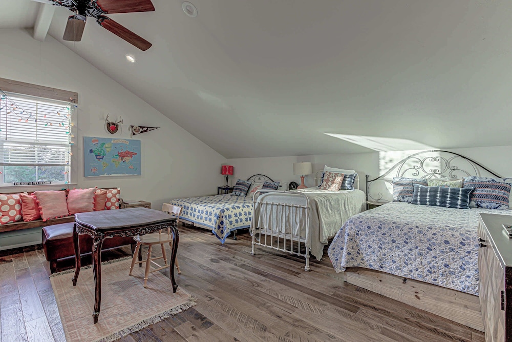 Immaculate Waterfront Home for 16 w/ Private Dock!