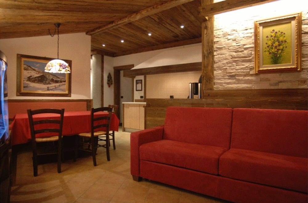Chalet Garden