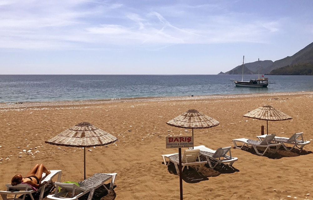 Baris Pension & Bungalows