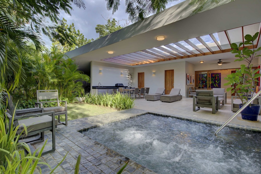 Clifftop Icon of Caribbean Luxury