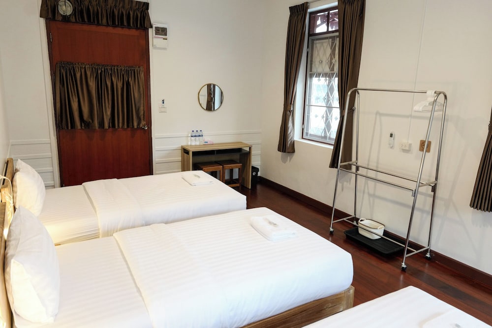 Ausamlor Guesthouse