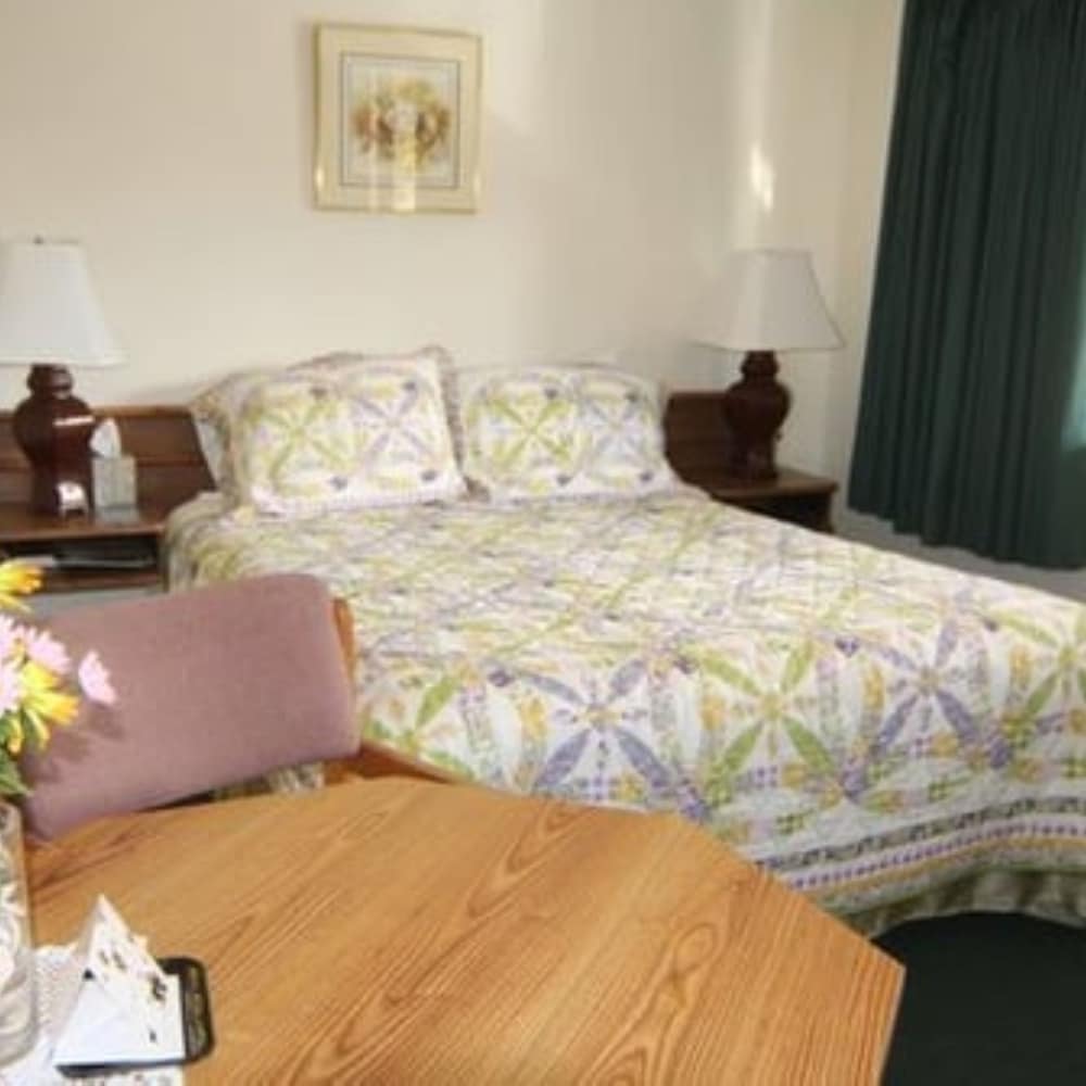 Columbia Inn Motel CA 49