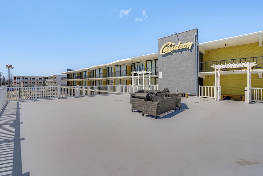 Walk to Beach: North Wildwood Condo w/ Pool Access