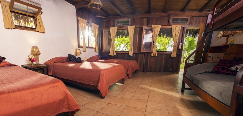 Cuna Luna Hosteria