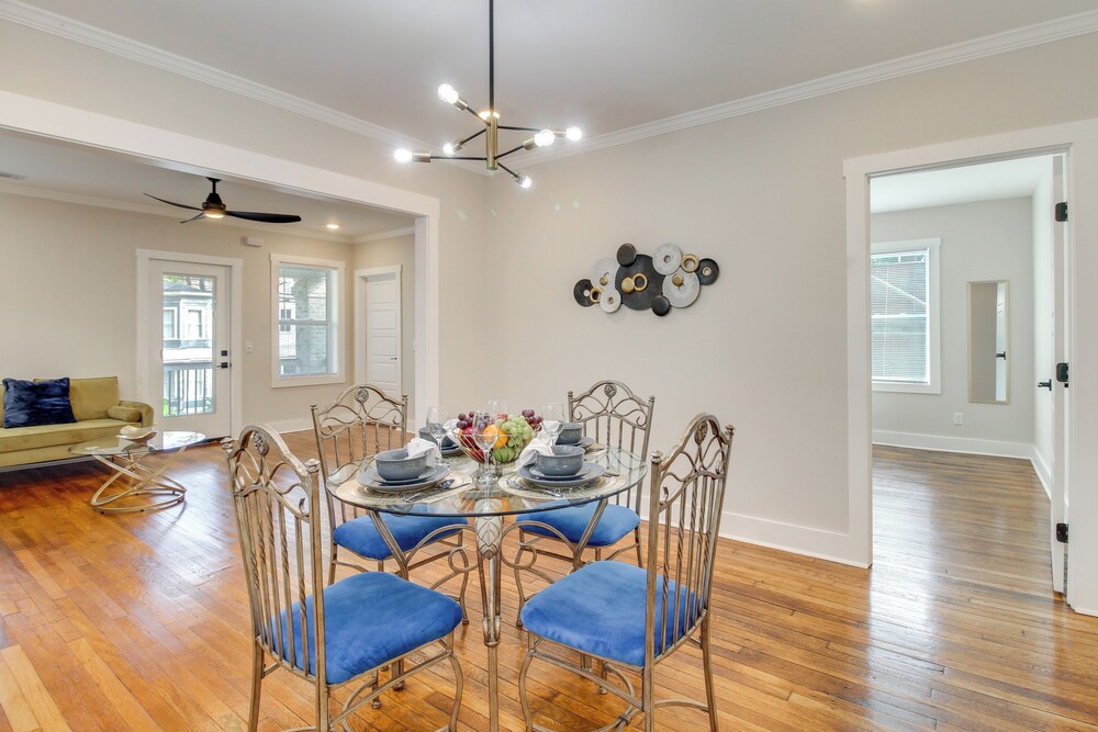 Private Balcony: Spacious, Updated Savannah Apt!