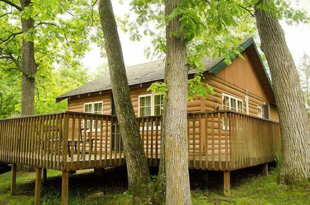 Woodland Beach Resort