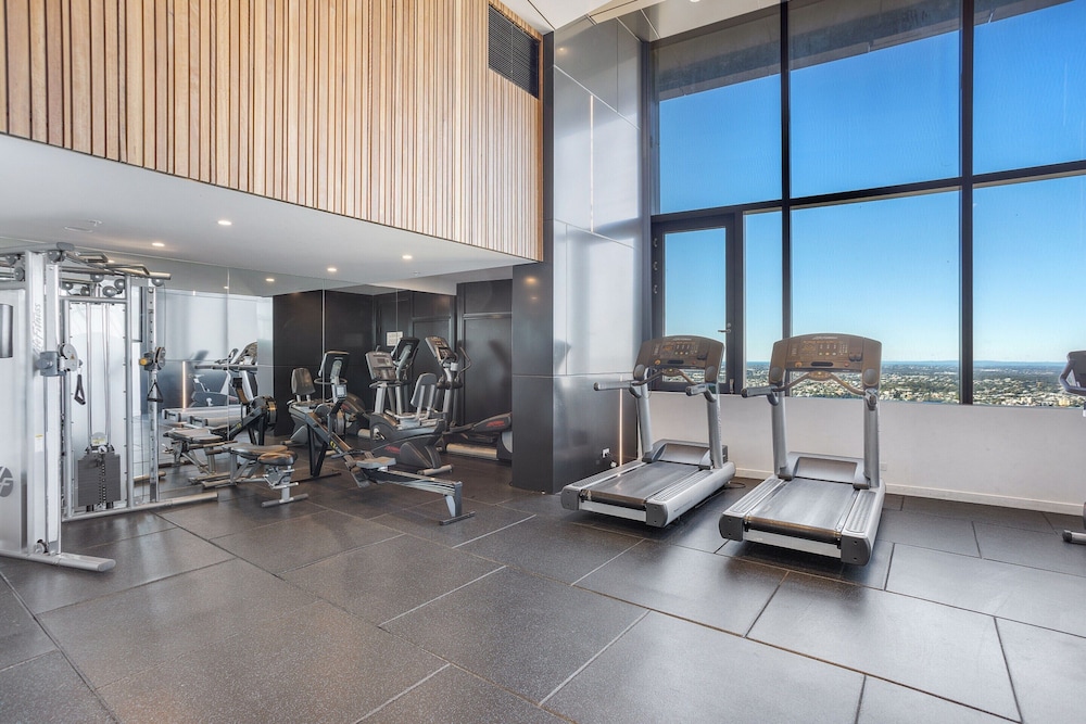 52nd Floor With Panoramic Views of Brisbane City