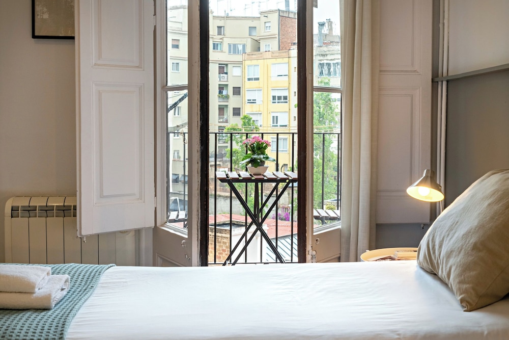 Habitat Apartments Barcelona Balconies